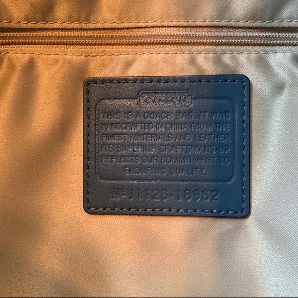 Coach Shoulder Tote Bag - Picture 12 of 16